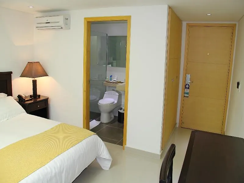 Hotel American Golf Barranquilla  4*, Barranquilla (Atlantico)